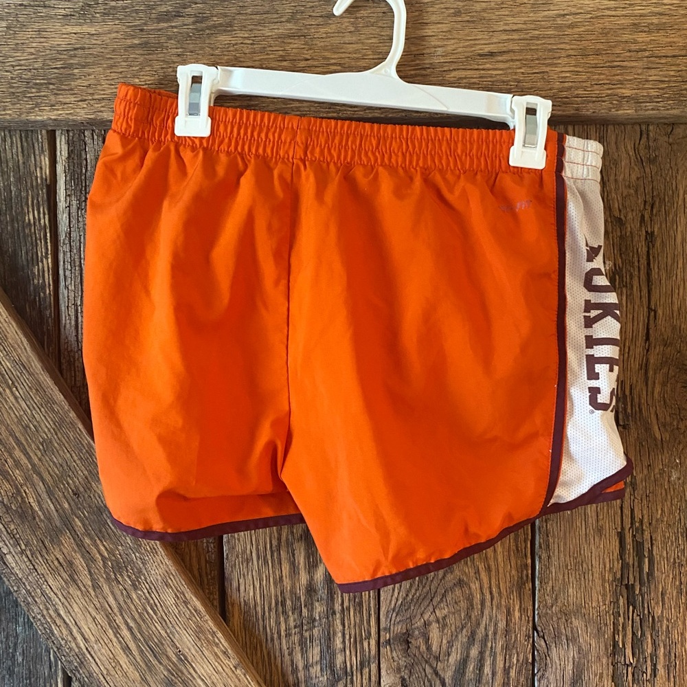 Shorts - Picture 3 of 3